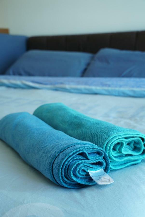 2 Carpark Gep 5 Star Hotel Bed & Sofa Studio Seri Kembangan Exterior foto